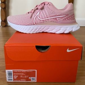 Brand New (never been worn) Womens’s Pink Nike React Infinity Run FK 3. Size 9.5